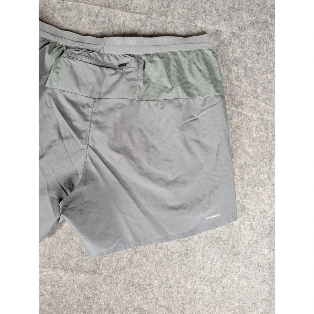 Nike Running Grey Ripstop Athletic Shorts Mesh Panels Pockets Men's Training